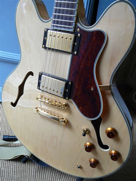 Gibson sheraton ii  The Epiphone Sheraton™-II PRO honors Epiphone's most influential "thin-line" semi-hollow electric guitar